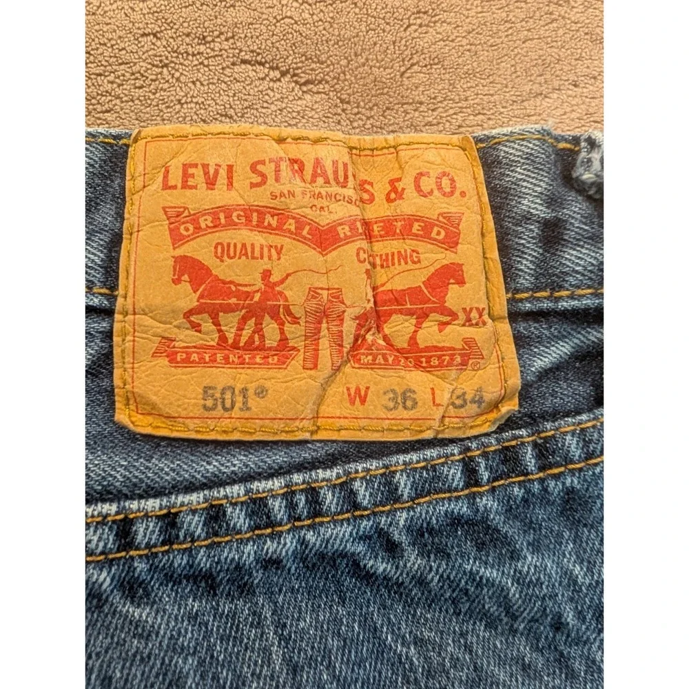 Levi's 501 Original Jeans Mens Size 36x34 Button Fly Straight Leg Faded